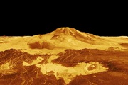 Někteří astronomové navrhují, aby lidé dříve než na Mars letěli k Venuši