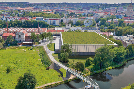 Zelené teplo pro Prahu: Pražská vodohospodářská společnost a Pražská plynárenská vybudují unikátní energocentrum