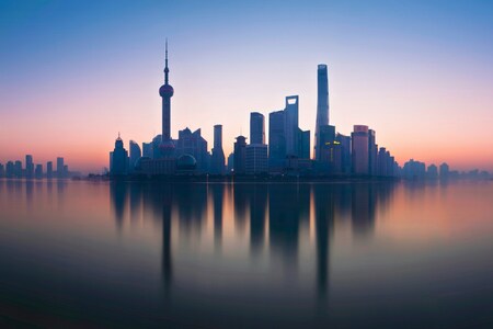 Čína vysílá SOS: Její města se propadají!