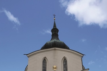 Na opravu dlažby kostela na Zelené hoře použili vědci unikátní technologii