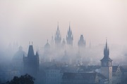 Mystérium neviditelného prahu:  Založili Prahu asijští mniši?