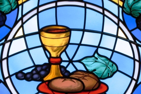 Proměna chleba a vína v maso a krev: Opravdu se někdy takový zázrak stal?