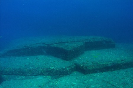 Pravěké město u Yonaguni: Výtvor přírody, nebo střípek Atlantidy?