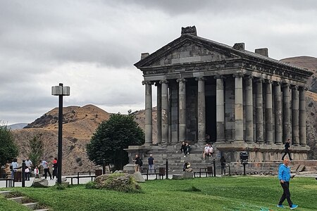 Tajemství chrámu Garni: Byl postaven jako monumentální hrobka?