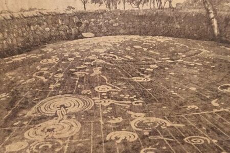 Kámen Cochno: Fascinující záhada pravěkých symbolů