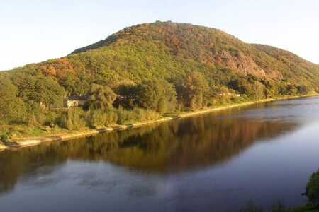 Co ukrývá tajemný kopec Závist?