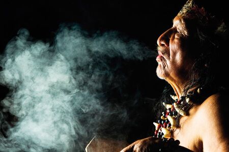 Mrazivá svědectví prvních cestovatelů: Dokáže šamanská kletba člověka na místě zabít?