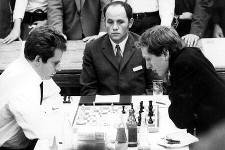 Zápas století: Šachy, které rozhodují o politice