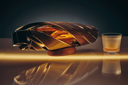 Macallan & Bentley: Unikátní whisky ve futuristickém hávu