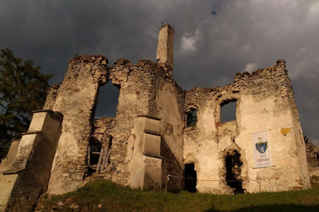 Tajemná zřícenina Sklabinského hradu: Za legendami na Velkou Fatru