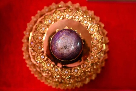 Safír ze Srí Lanky ohromil rekordní velikostí