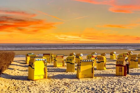 Plážové koše: Ikona baltských pláží