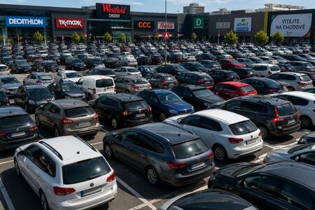 Česko míří k hranici 7 milionů osobních aut. Dosáhne jí ještě letos