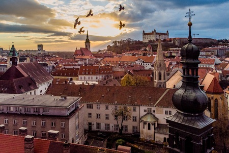 Podzim plný barev, umění a chutí? Navštivte Bratislavu