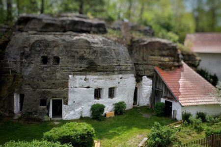 DEN S ŘEMESLY VE SKLANÍM OBYDLÍ LHOTKA