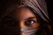 Zasnoubena v šesti letech: Klenot Mediny budí strach