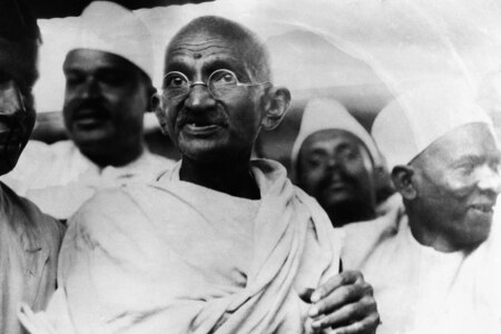 Máhátmá Gándhí nehodlal přihlížet vraždění mezi muslimy a hinduisty