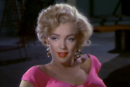 Posledních 24 hodin Marilyn Monroe: Tráví je s telefonem v ruce