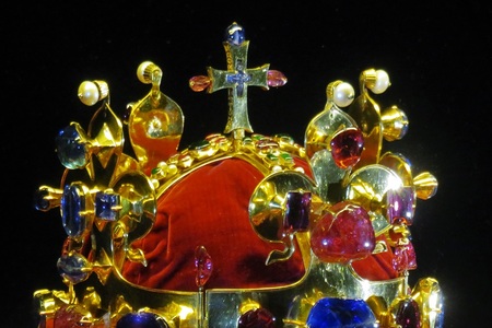 Fascinující svatováclavská koruna: Kam zmizel trn z Kristovy koruny?