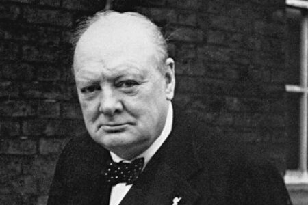 Winston Churchill: bez doutníku ani ránu!