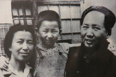 Lásky diktátorů: Mao Ce–Tung a jeho průvodčí
