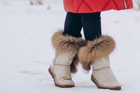 Hit letošní zimní sezóny: Už jste si pořídili chlupaté boty?