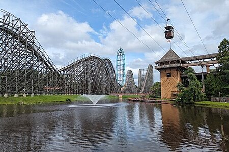 Zábavní park Six Flags: Mají tu skutečný dům hrůzy!