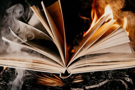 Hořel Koniáš touhou po záchraně duší?