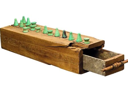 3 nejstarší deskové hry: Bavili se při Člověče, nezlob se už faraoni?