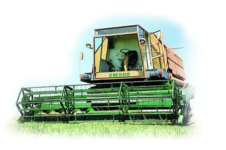 5 geniálních projektů, které komunisté stopli: Unikátní kombajn, motorka & město budoucnosti