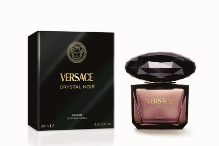 Versace Crystal Noir: ztělesnění moderní interpretace luxusu
