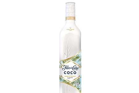 Vychutnávejte si léto plnými kokosovými doušky Flor de Caña Coco