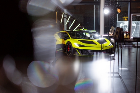Slavnostní otevření Lamborghini Praha: Nová luxusní destinace na Ořechu