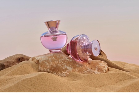 Radostně ženská vůně Versace Dylan Blush Pink Pour Femme