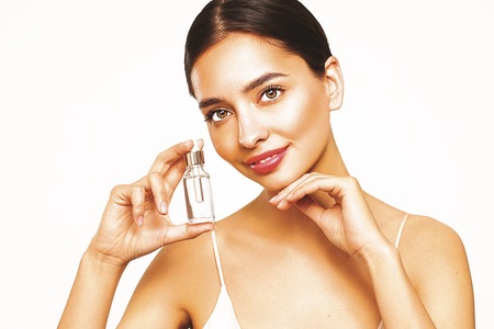 Esence,  která zkrotí  hrubou pleť