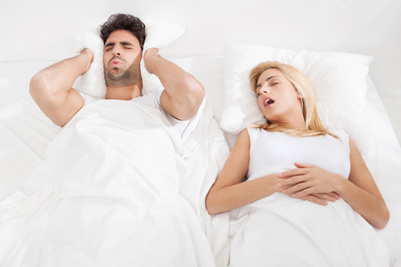 Jak přestat v noci „řezat pilou“?