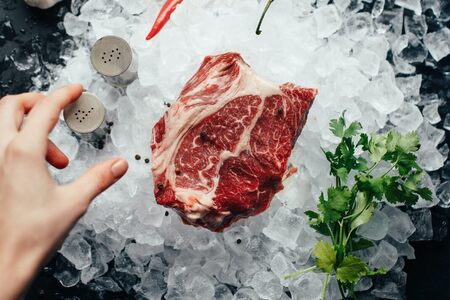 Jak správně rozmrazit maso?