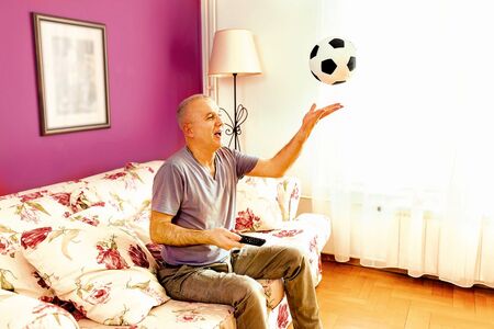 Můj příšerný zeťák si hraje na chytráka