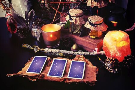 Má sestřenice naši rodinu proklela