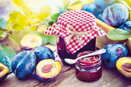 Švestková povidla v troubě