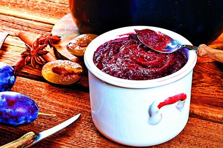 Švestková pomazánka na chléb