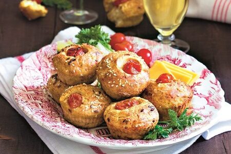 Muffiny s rajčaty a mozzarellou