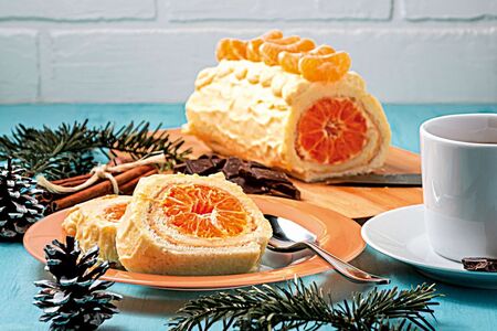 Svěží mandarinková roláda