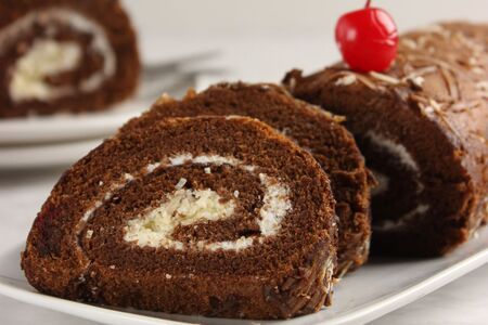 Kakaová roláda s tvarohovou náplní