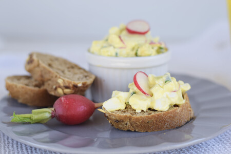 Zdravá vaječná pomazánka bez sacharidů