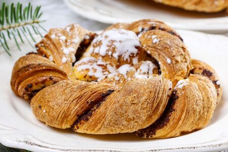 Ořechovo-skořicový věnec